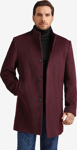 YOUTHUP Winter Coat 'Winterfester' in Red: front