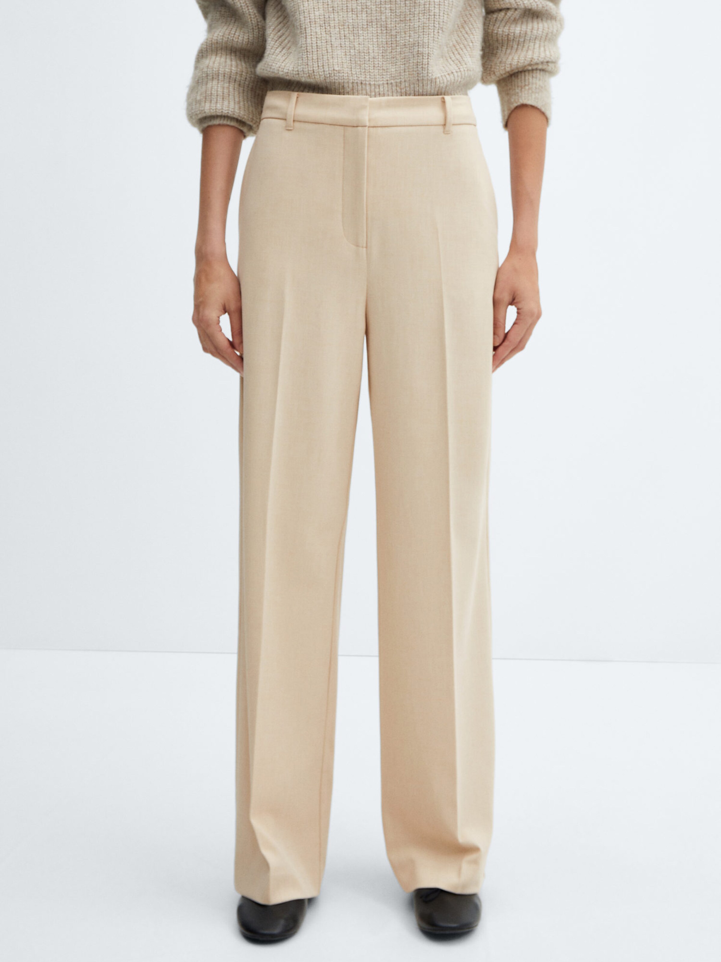 MANGO Loose fit Pleated Pants Carlos in Light Beige ABOUT YOU