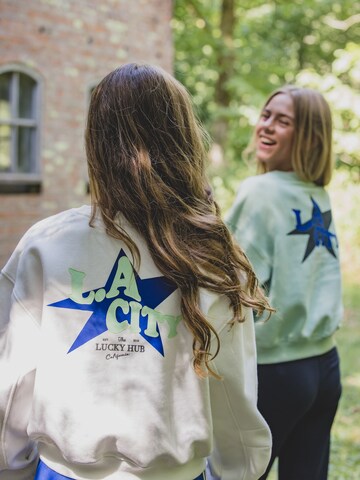 Looxs Revolution Sweatshirt in Wit