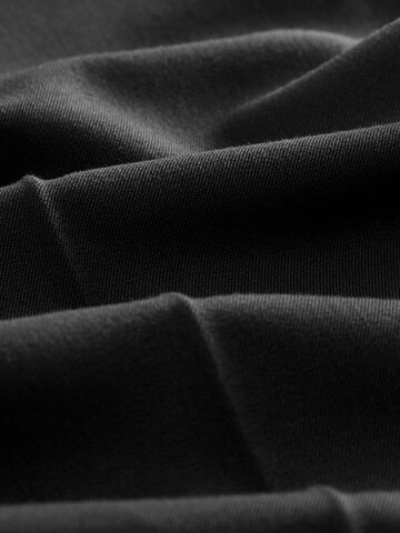 Regular Pantalon à plis Next en noir