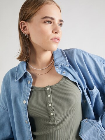 GAP Shirt in Grün