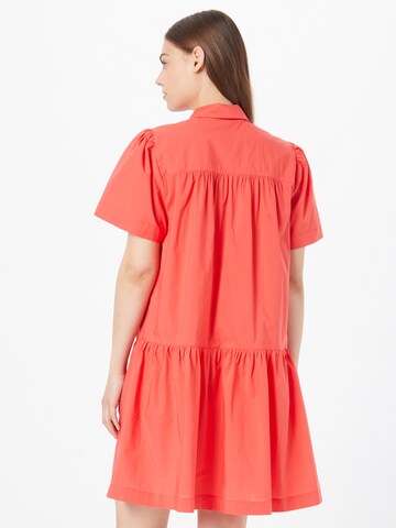 Designers Remix - Vestidos camiseiros 'Sandrine' em vermelho