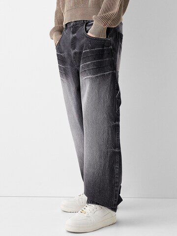 Bershka Loosefit Jeans in Schwarz