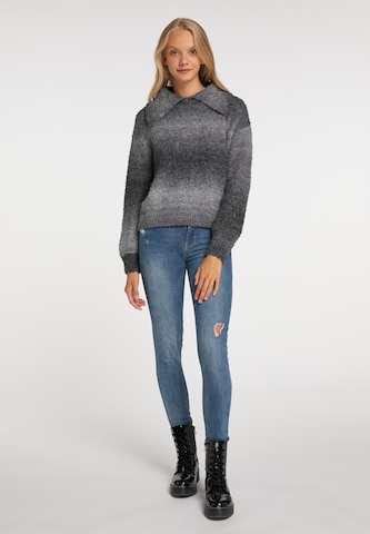 MYMO Sweater in Grey