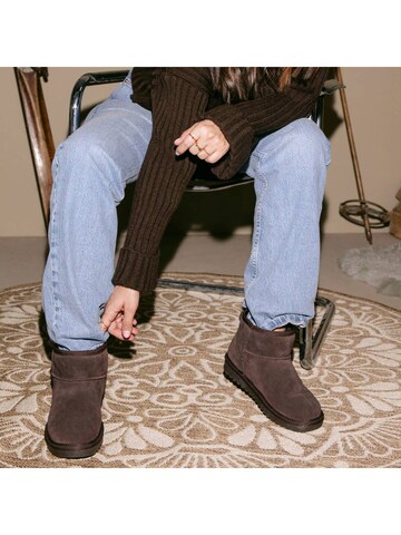 Palado by Sila Sahin Boots 'Ausia by Sila Sahin' in Braun: Vorderseite