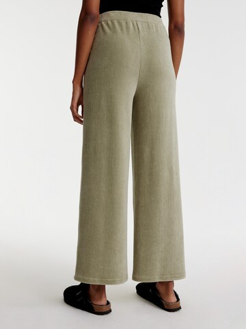 EDITED Loose fit Trousers 'Gudrun' in Green