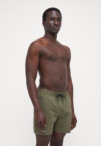 BILLABONG Badeshorts 'All Day' in Grün