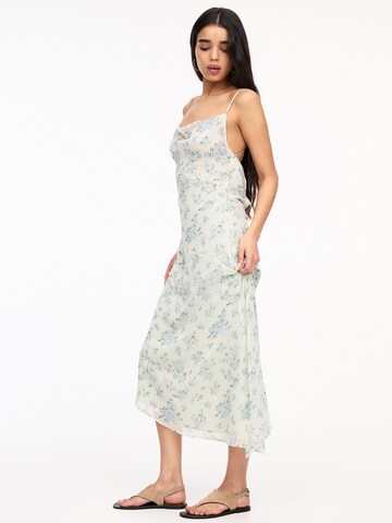 Pull&Bear Dress in Blue