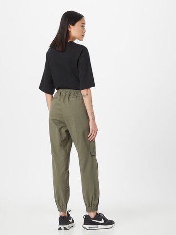 Regular Pantalon cargo Oasis en vert