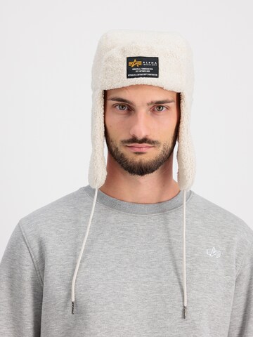 balta ALPHA INDUSTRIES Megzta kepurė: priekis
