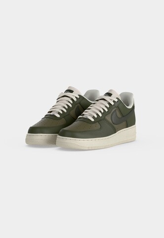 Nike Sportswear Ниски маратонки 'Air Force 1 '07 LV8' в зелено