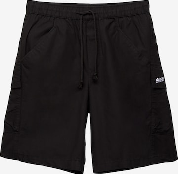 Pull&Bear Shorts 'STWD' in Schwarz: Vorderseite