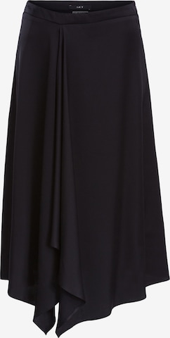 SET - Falda en negro: frente