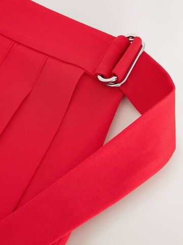 Next - Falda en rojo