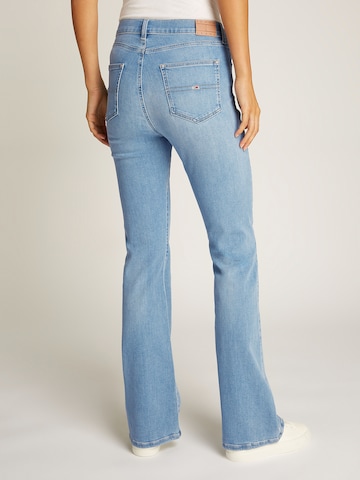 Tommy Jeans Flared Τζιν 'SYLVIA' σε μπλε