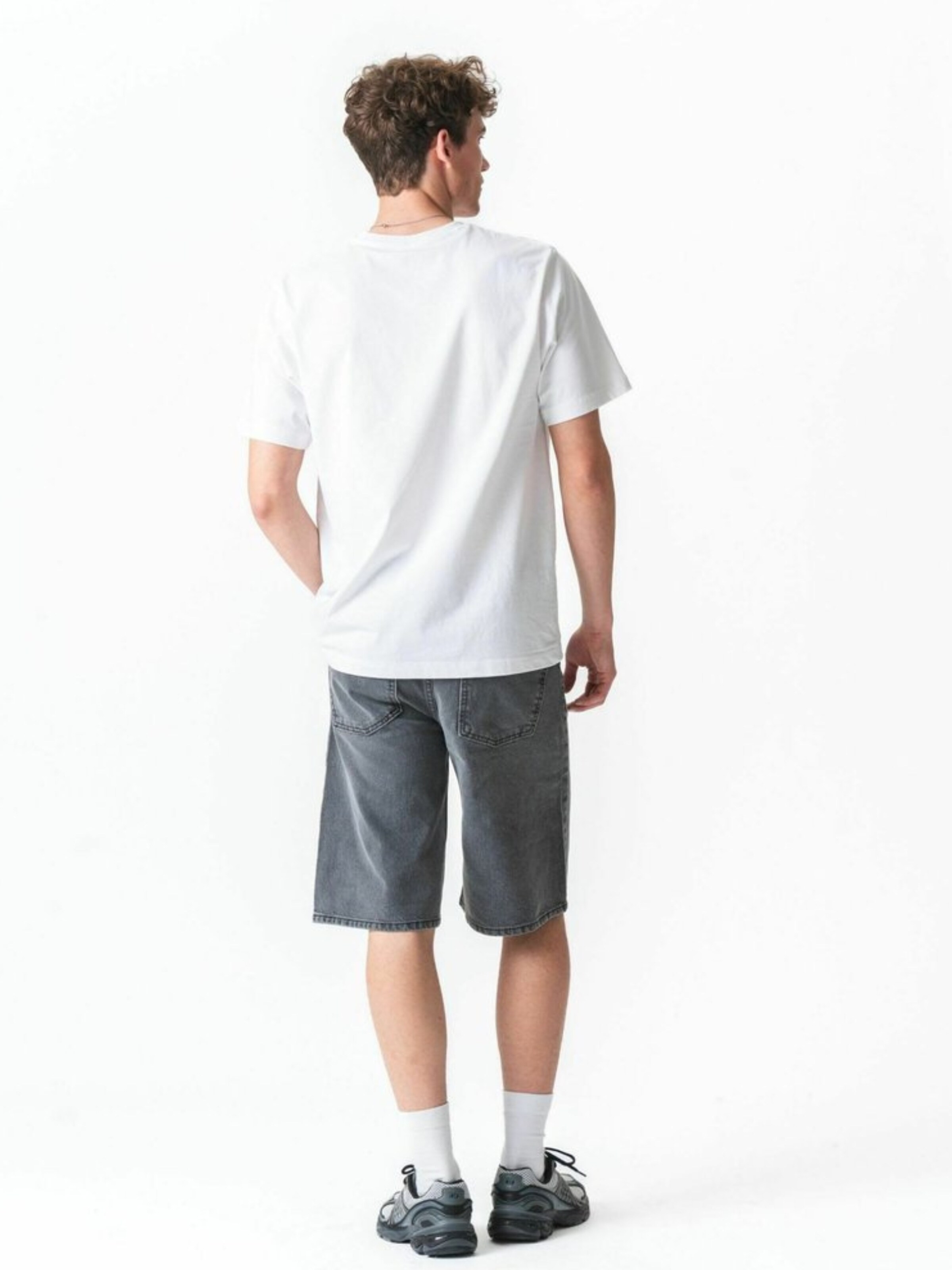 TEESHOPPEN regular Bukser ' Denim shorts ' i grå