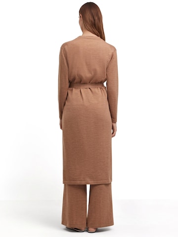 FALKE Knit Cardigan in Beige