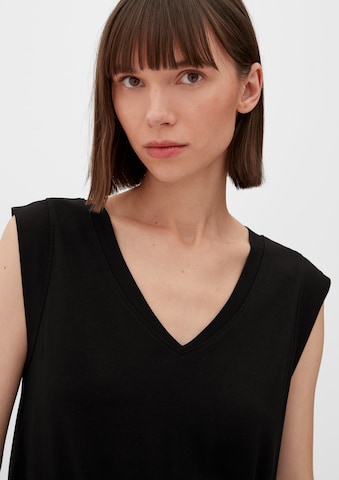 Top di s.Oliver in nero