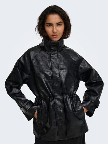JDY Between-Season Jacket 'RAYE' in Black: front