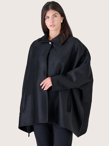 Camomilla Italia Cape in Zwart: voorkant