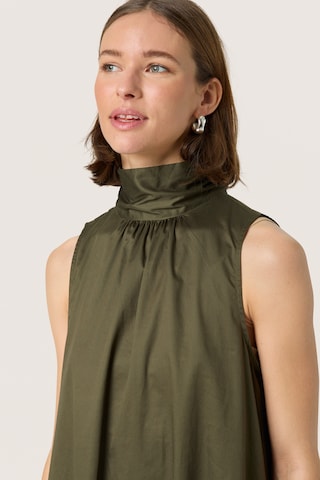 Robe 'Daphny' SOAKED IN LUXURY en vert