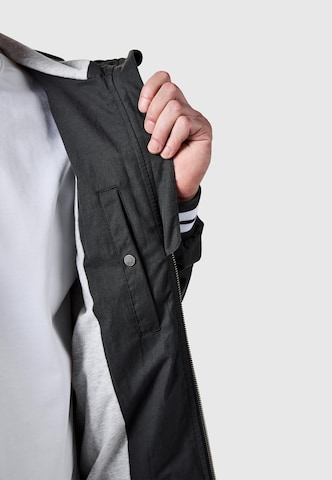 Veste mi-saison 'Stewan' Ragwear en noir