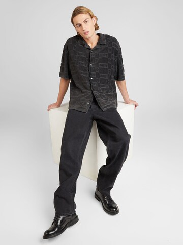 MOUTY - Regular Fit Camisa 'NOLA' em preto