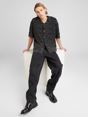 MOUTY Regular fit Button Up Shirt 'NOLA' in Black
