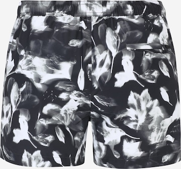 Calvin Klein Swimwear Regular Badeshorts i svart