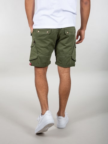 ALPHA INDUSTRIES Slim fit Cargo trousers in Green