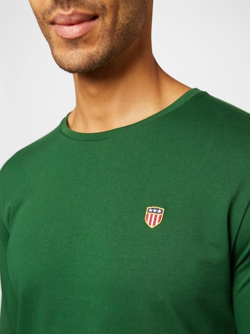 GANT - Camisa em verde