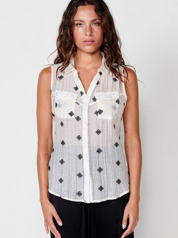 KOROSHI Blouse in White: front