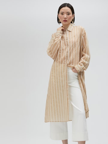 Maglietta ' ' di Lola Casademunt in beige
