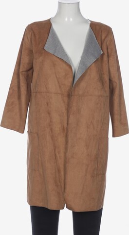 LIEBLINGSSTÜCK Jacket & Coat in M in Brown: front