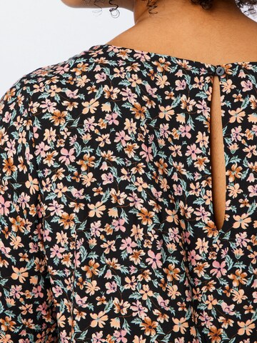 ONLY Carmakoma Blouse in Black