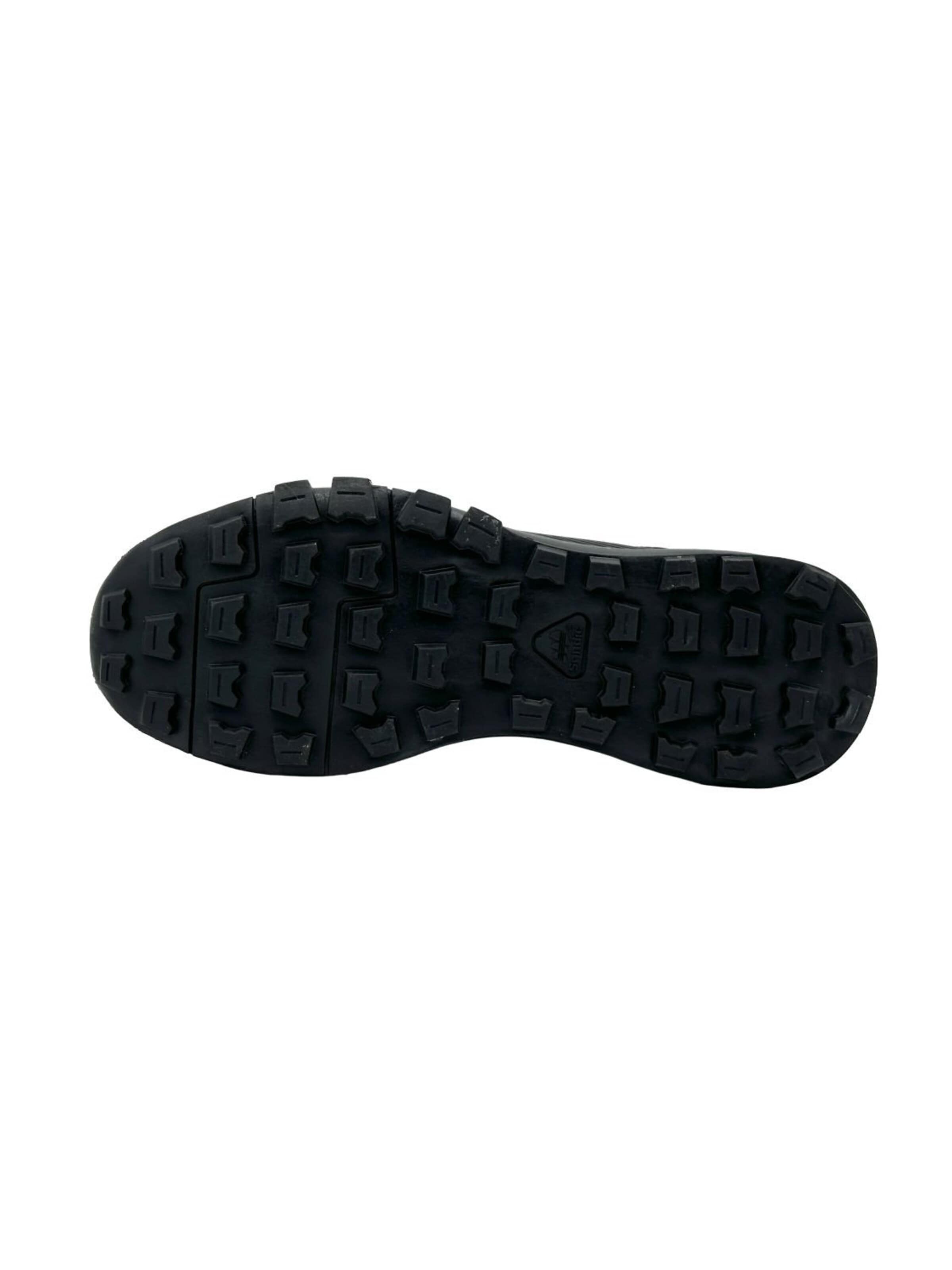 Nowaland Sneakers in Black