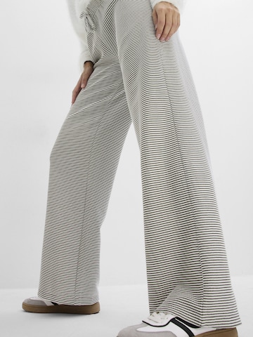 bonprix Loosefit Hose in Schwarz