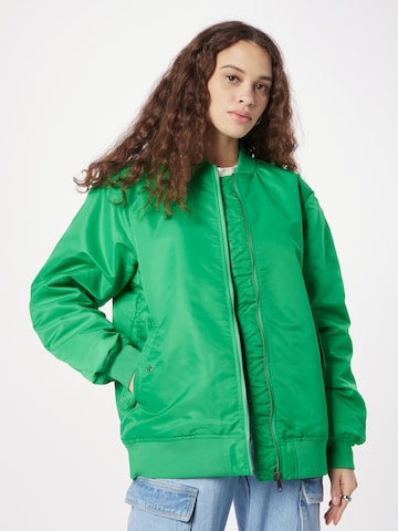 mbym Between-Season Jacket 'Sava' in Green: front