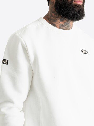 LONSDALE Sweatshirt 'Woolwich' in White