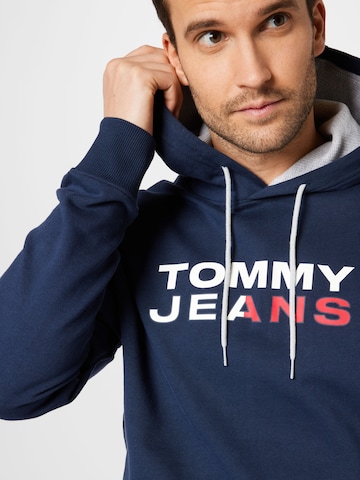 Tommy Jeans Sweatshirt in Blau