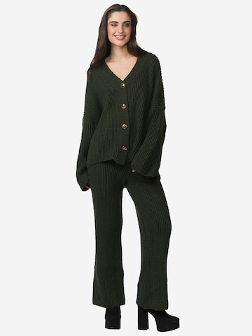 Elara Set in Grün: Vorderseite