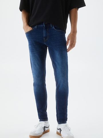 Pull&Bear Slim fit Jeans in Blue: front