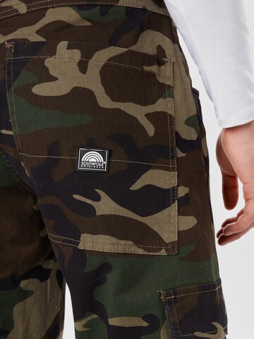 SOUTHPOLE Tapered Cargo Pants in Brown