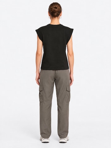 Ethiquet Shirt‌ in Schwarz