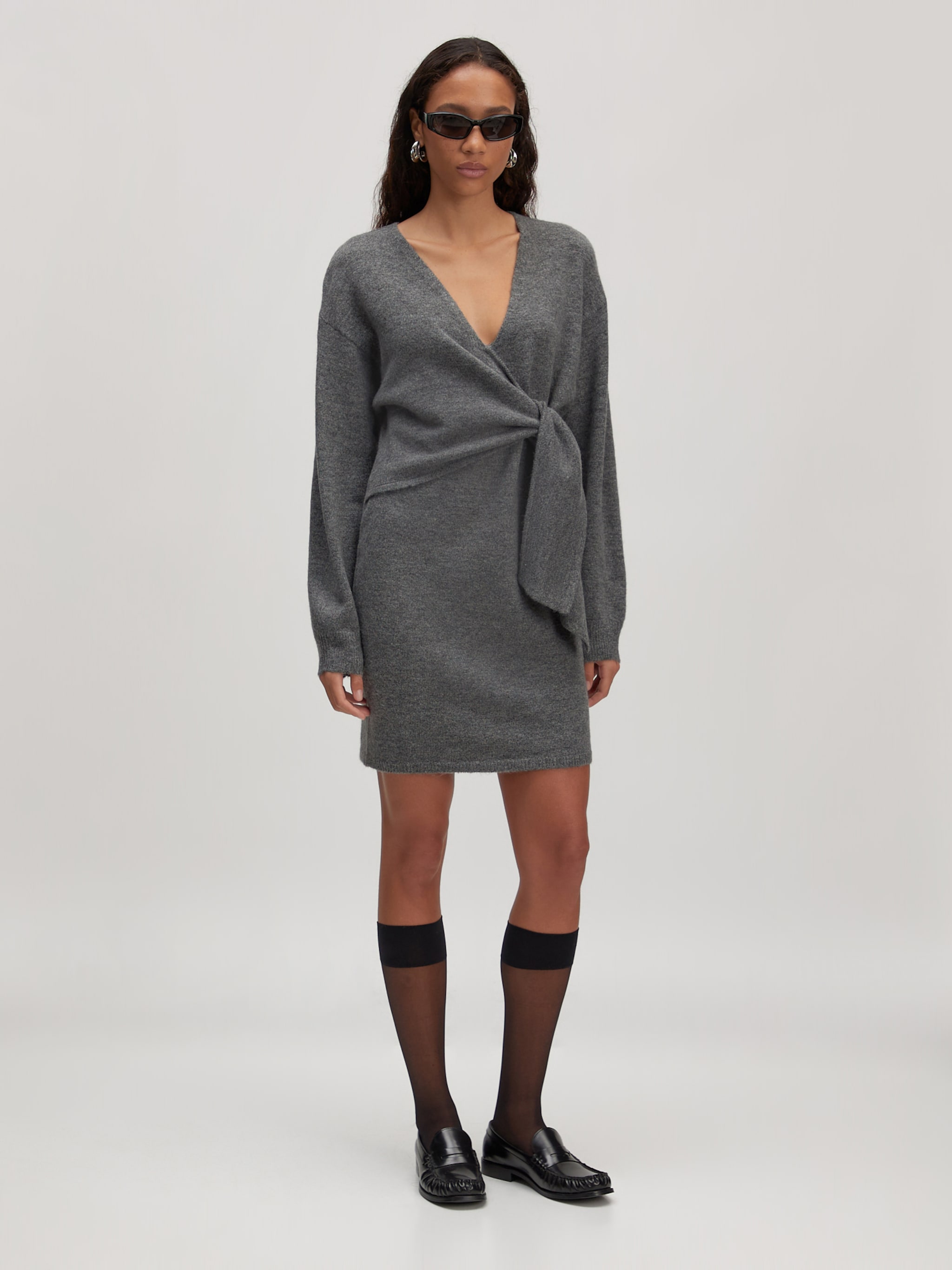 EDITED Produkte Kleid 'Loran' - dunkelgrau