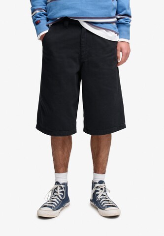 Superdry & Co Wide Leg Shorts in Schwarz: Vorderseite