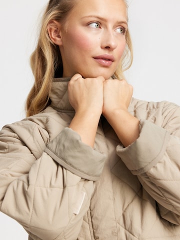 Veste mi-saison 'Lyon' rethinkit studios en beige
