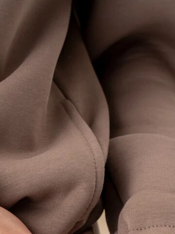 cut my fashion Tracksuit 'Treningai vyrams "CMF by Kamilė" CMF323' in Brown