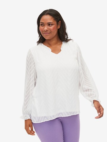 Zizzi - Blusa 'MMYA' en blanco: frente