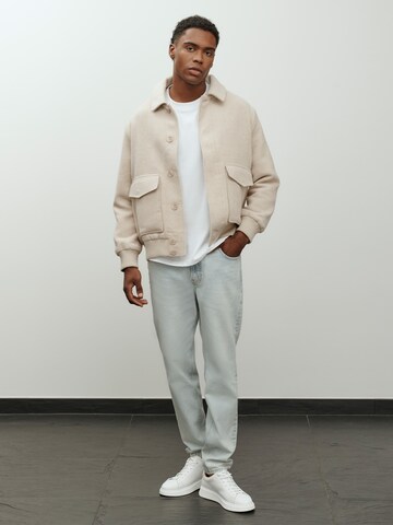 DAN FOX APPAREL Övergångsjacka 'Essential' i beige